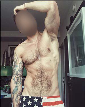 Gay Nerd Giovanni sucht Umkleide-Fantasie in Schwelm