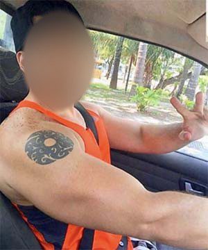 Gay Paar sucht Mann für Achselfetisch in Altena