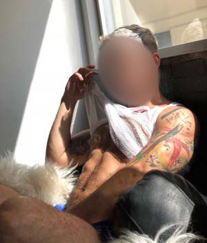 Kerl im Anzug sucht 69er