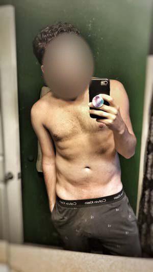 Kerl mit Bauch sucht Gloryhole in Oederan – wer hat eins?