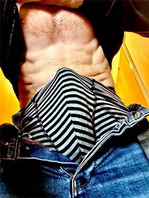 Schwuler Biker sucht Nippelspiele in Hanau