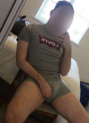 Türkischer Gay sucht erstes Mal in Rotenburg