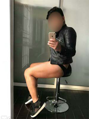 Türkischer Gay sucht Rollenspiel in Duisburg