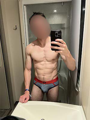 Twink Ahmet sucht Spanking in Mellrichstadt