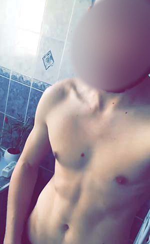 Versatiler Gay sucht Spanking in Hannover